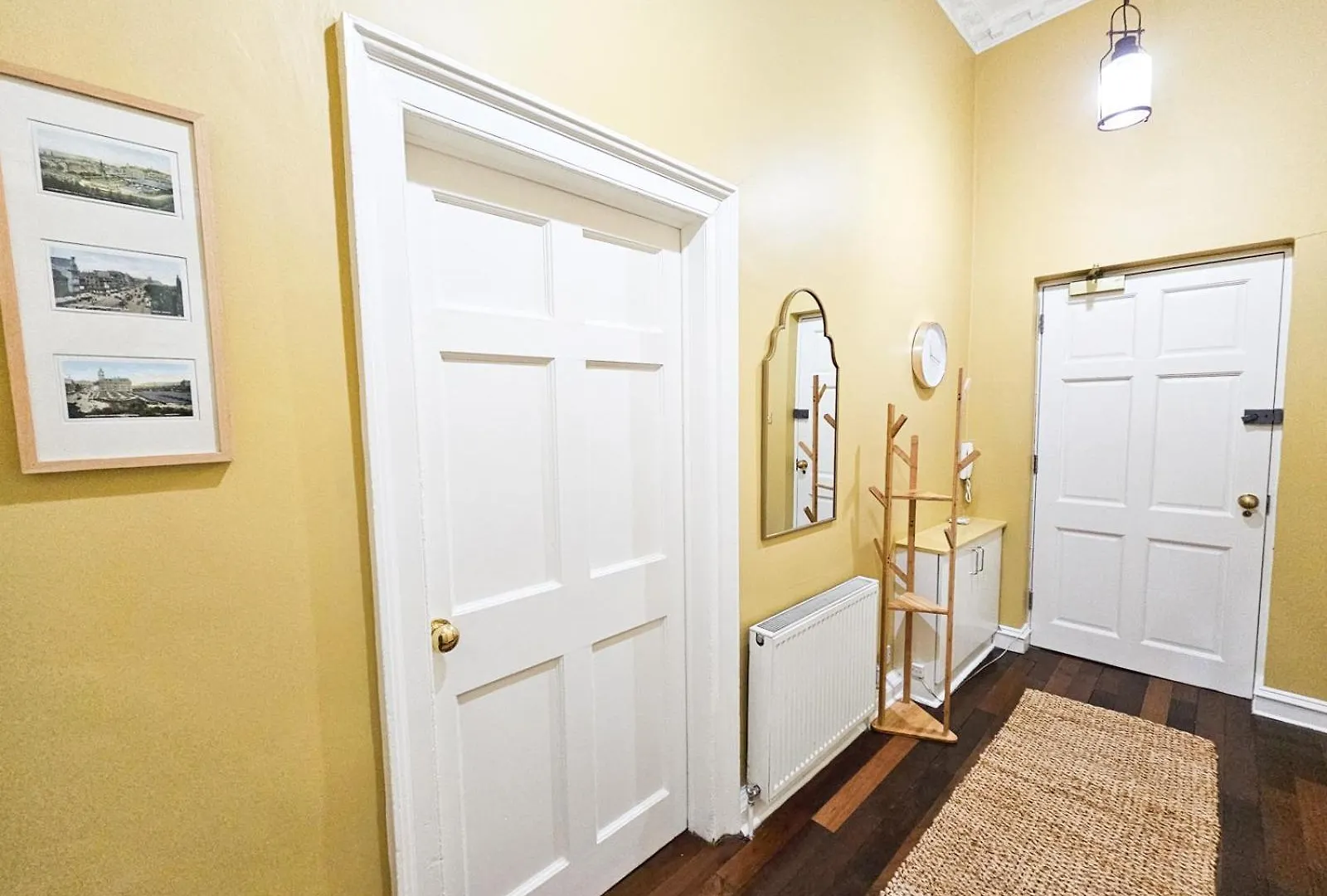 Spacious 2 Bedroom Apartment In The Heart Of New Town Edynburg Wielka Brytania