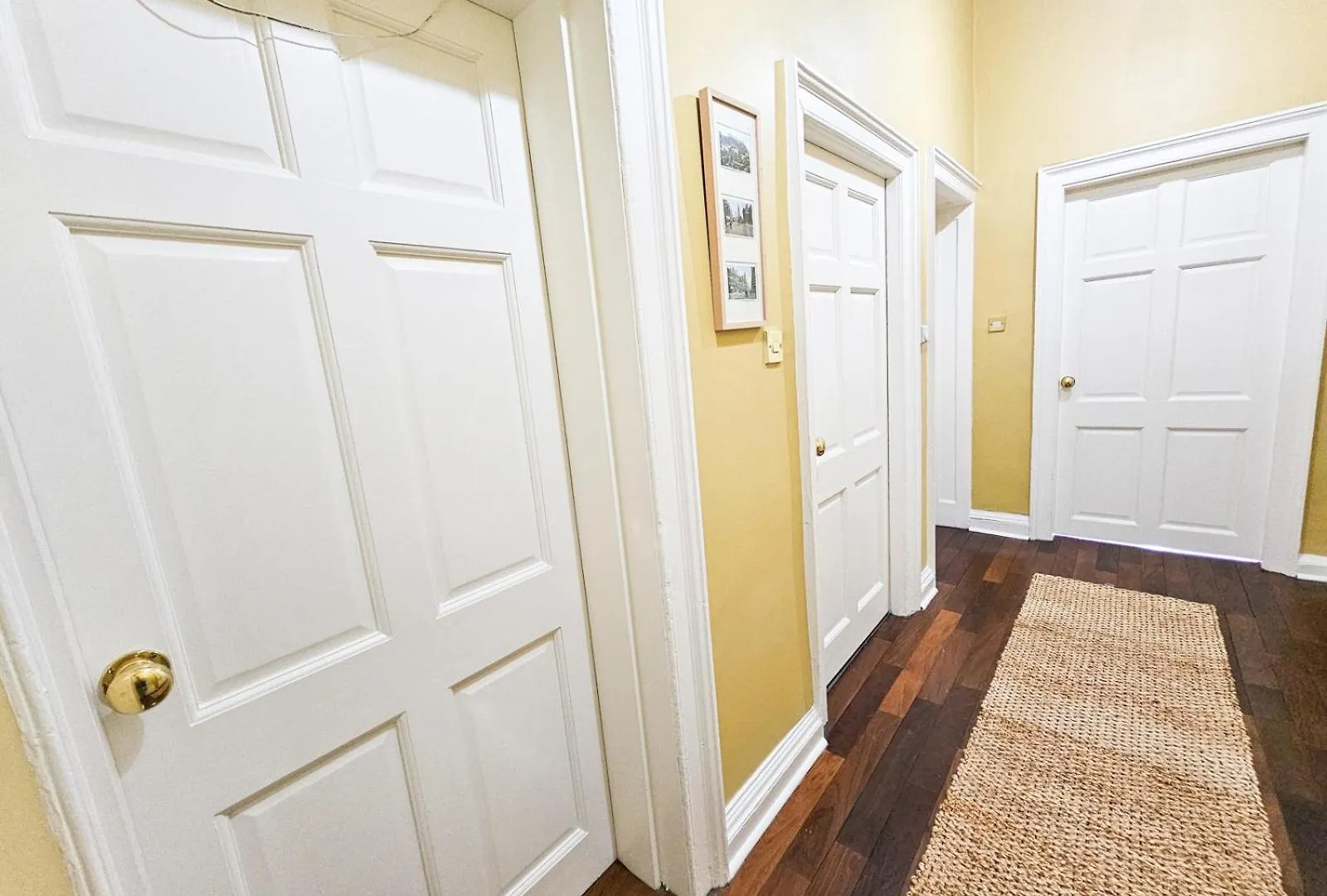 Spacious 2 Bedroom Apartment In The Heart Of New Town Edimburgo