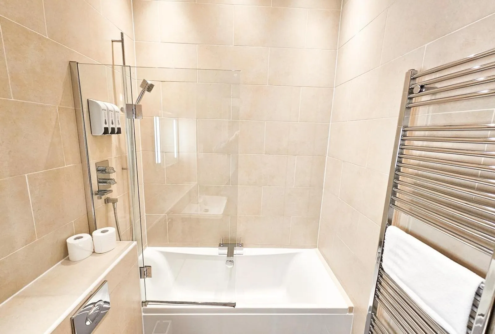Spacious 2 Bedroom Apartment In The Heart Of New Town Edimburgo 0*,  Reino Unido